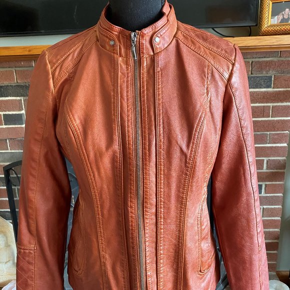 Bernado collectionTan or brown faux leather jacket - Picture 4 of 7